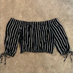 black and white off the shoulder crop top